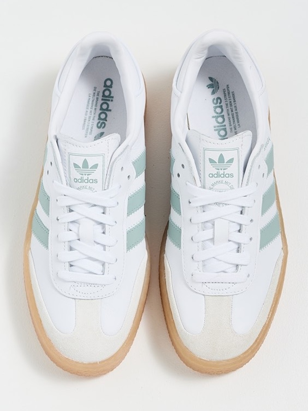 adidas Originals Sambae Sneakers White with Light Green Stripes Women’s Size 7.5